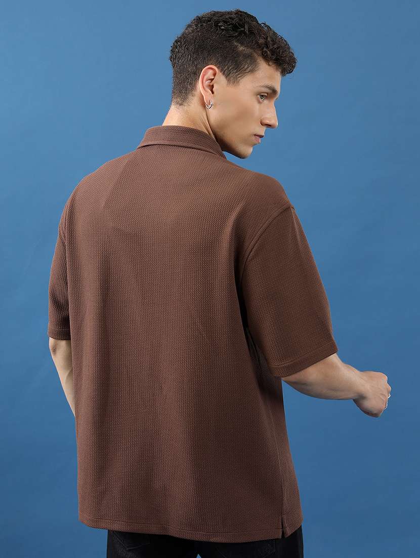 men textured short sleeve oversized casual shirt - 22504161 -  Standard Image - 4