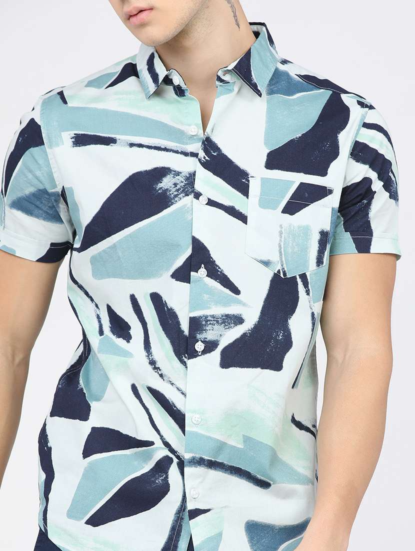 men printed short sleeve slim fit casual shirt - 22504268 -  Standard Image - 1