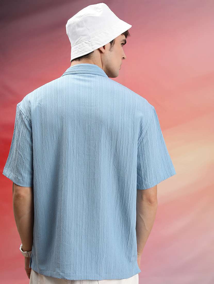 men textured short sleeve oversized casual shirt - 22504417 -  Standard Image - 4