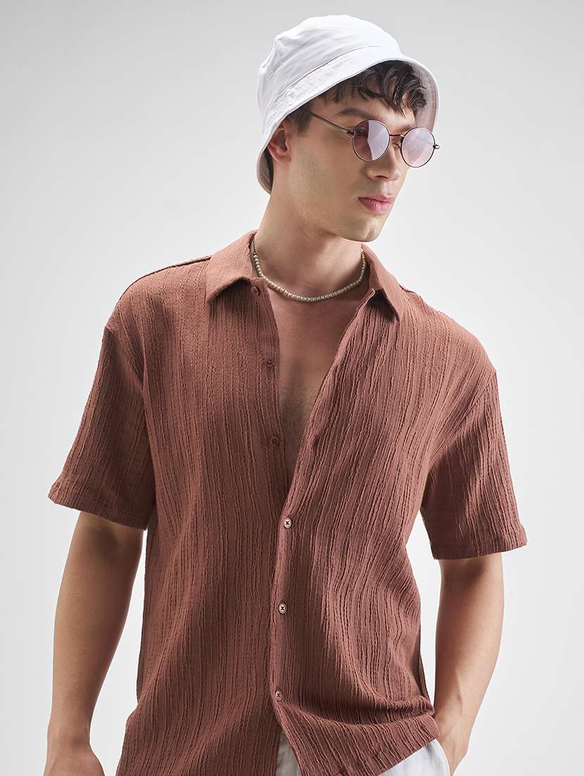 men textured short sleeve regular fit casual shirt