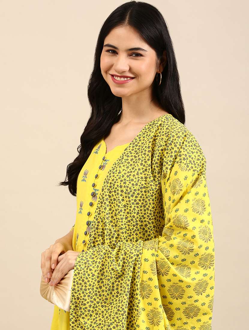 women printed sweetheart neck kurta and skirt set with dupatta - 22504848 -  Standard Image - 1