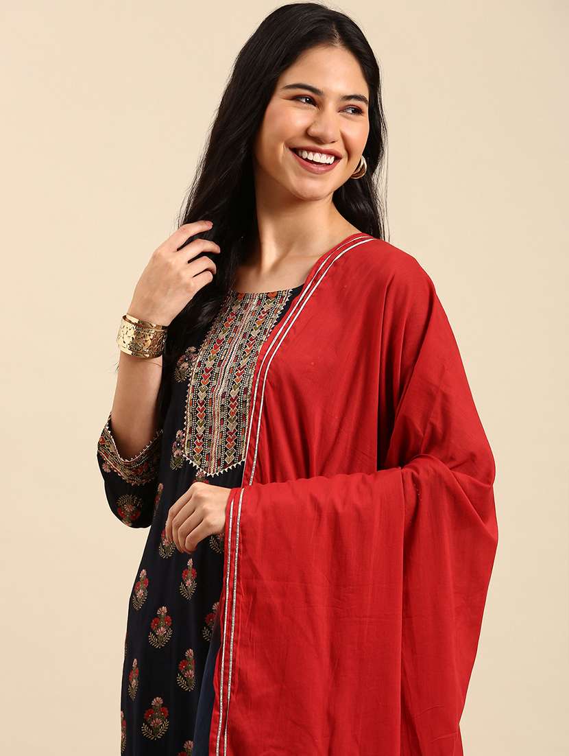 Women Printed Round Neck Kurta And Pant Set With Dupatta - 22504858 -  Standard Image - 1