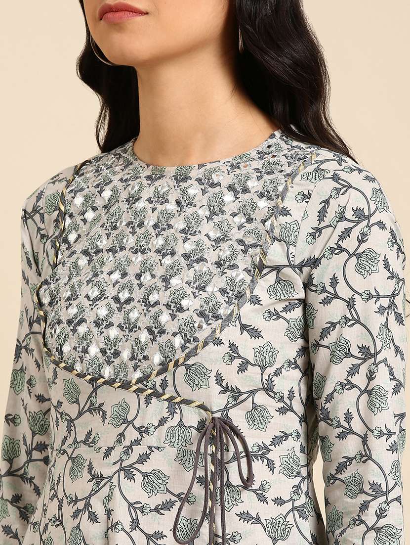 Women Printed Round Neck Kurta And Pant Set With Dupatta - 22504878 -  Standard Image - 4