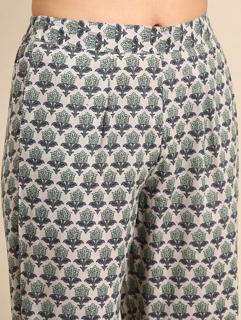 Women Printed Round Neck Kurta And Pant Set With Dupatta - 22504878 -  Standard Image - 6