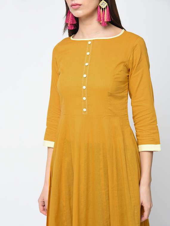 women solid three quarter sleeve anarkali kurta - 22504894 -  Standard Image - 1