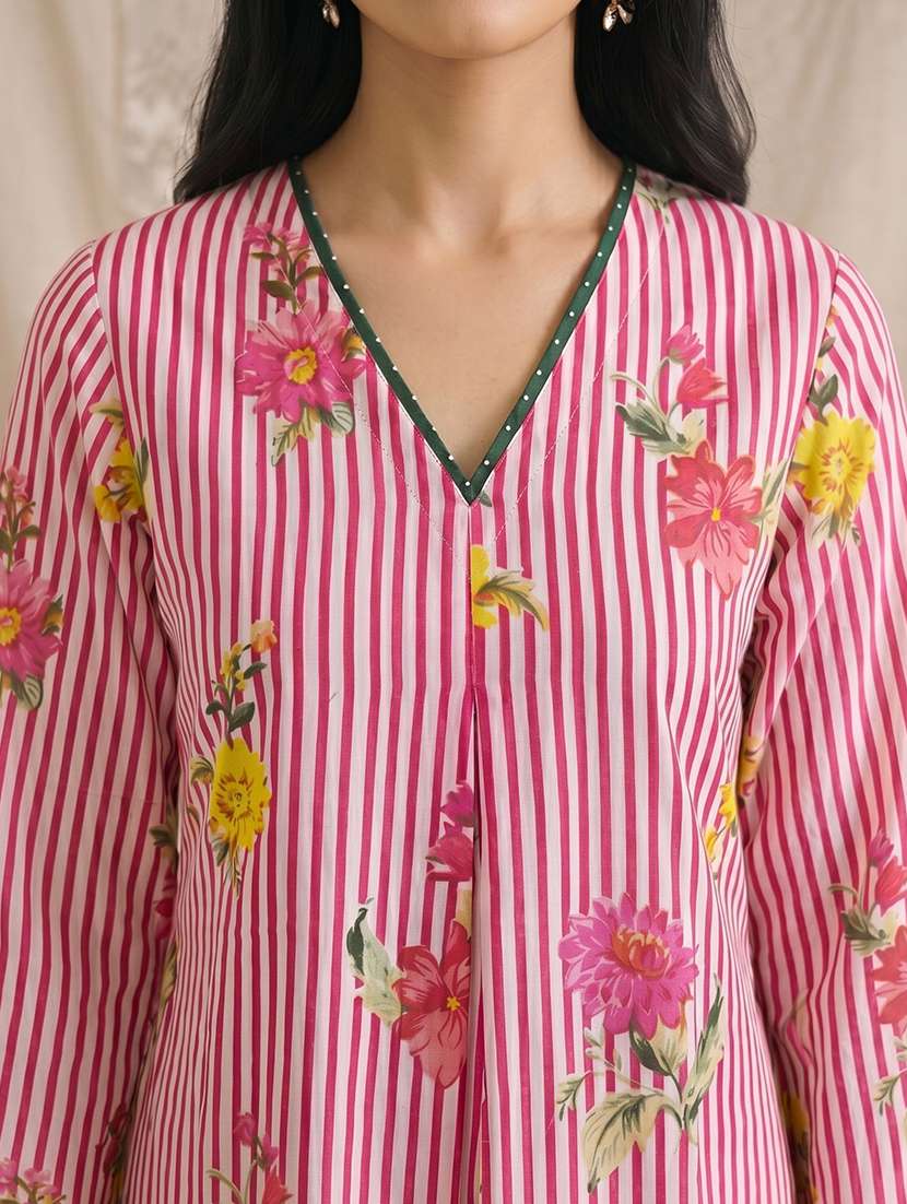 women printed three quarter sleeve a-line kurta - 22504945 -  Standard Image - 1