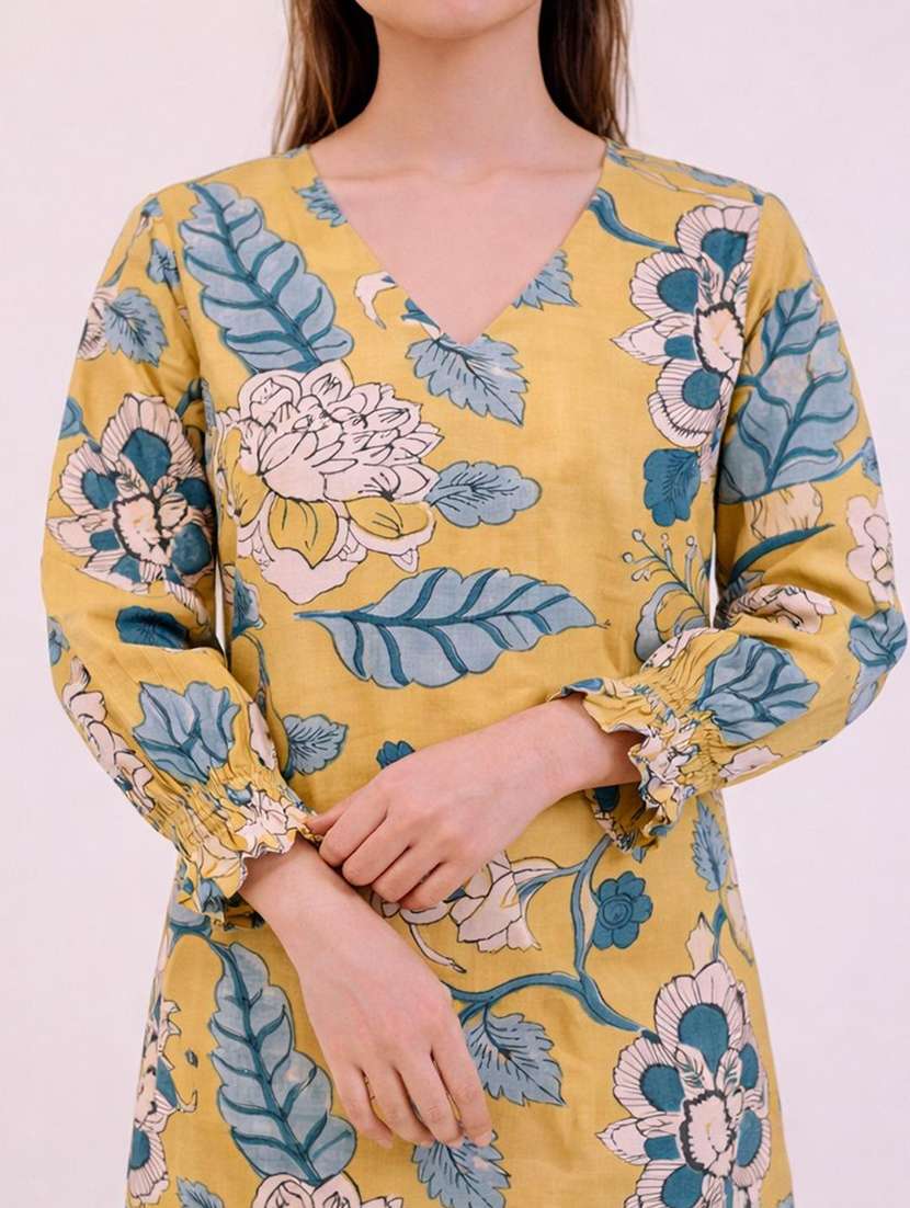 women printed v neck three quarter sleeves tiered dress - 22504956 -  Standard Image - 1
