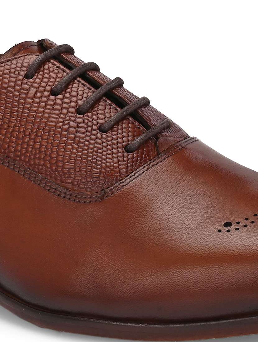 men brown lace-up oxford - 22504992 -  Standard Image - 4