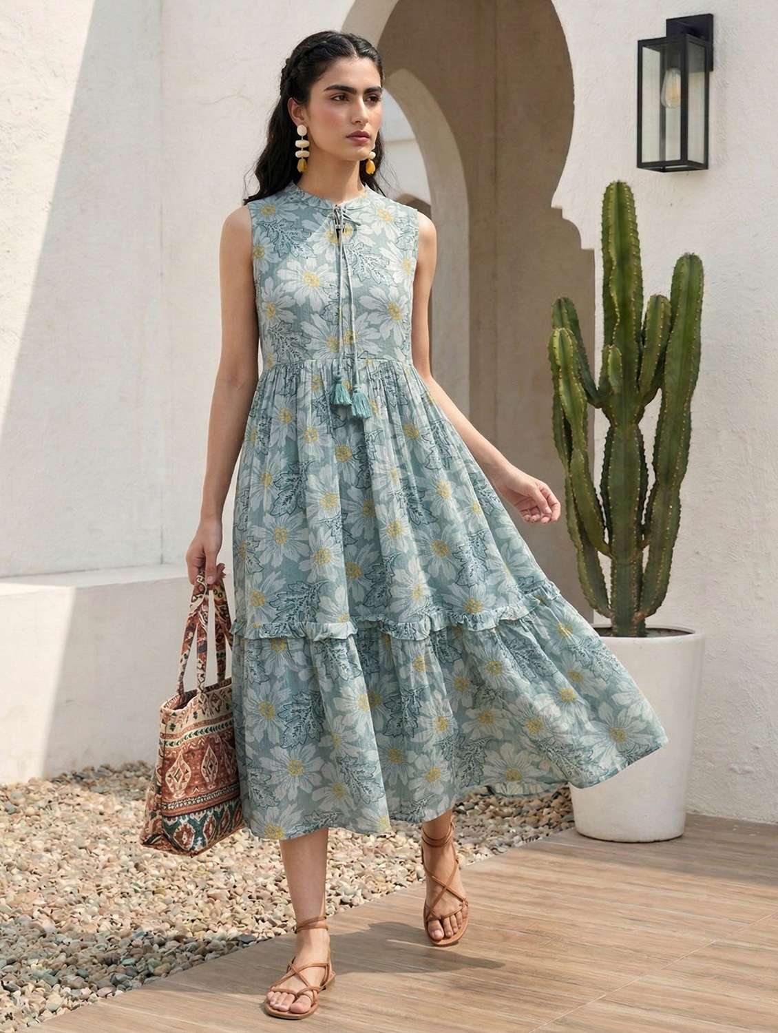 women floral printed sleeveless midi tiered dress