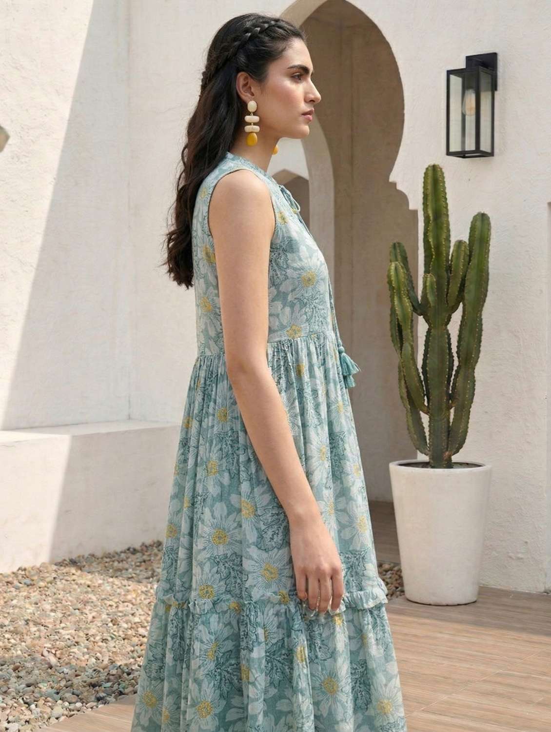 women floral printed sleeveless midi tiered dress - 22505260 -  Standard Image - 4