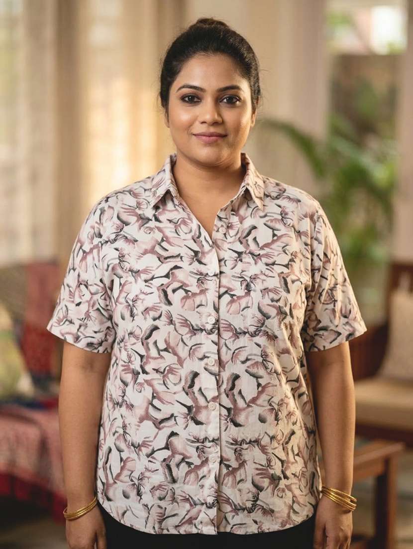 women printed short sleeves collared shirt