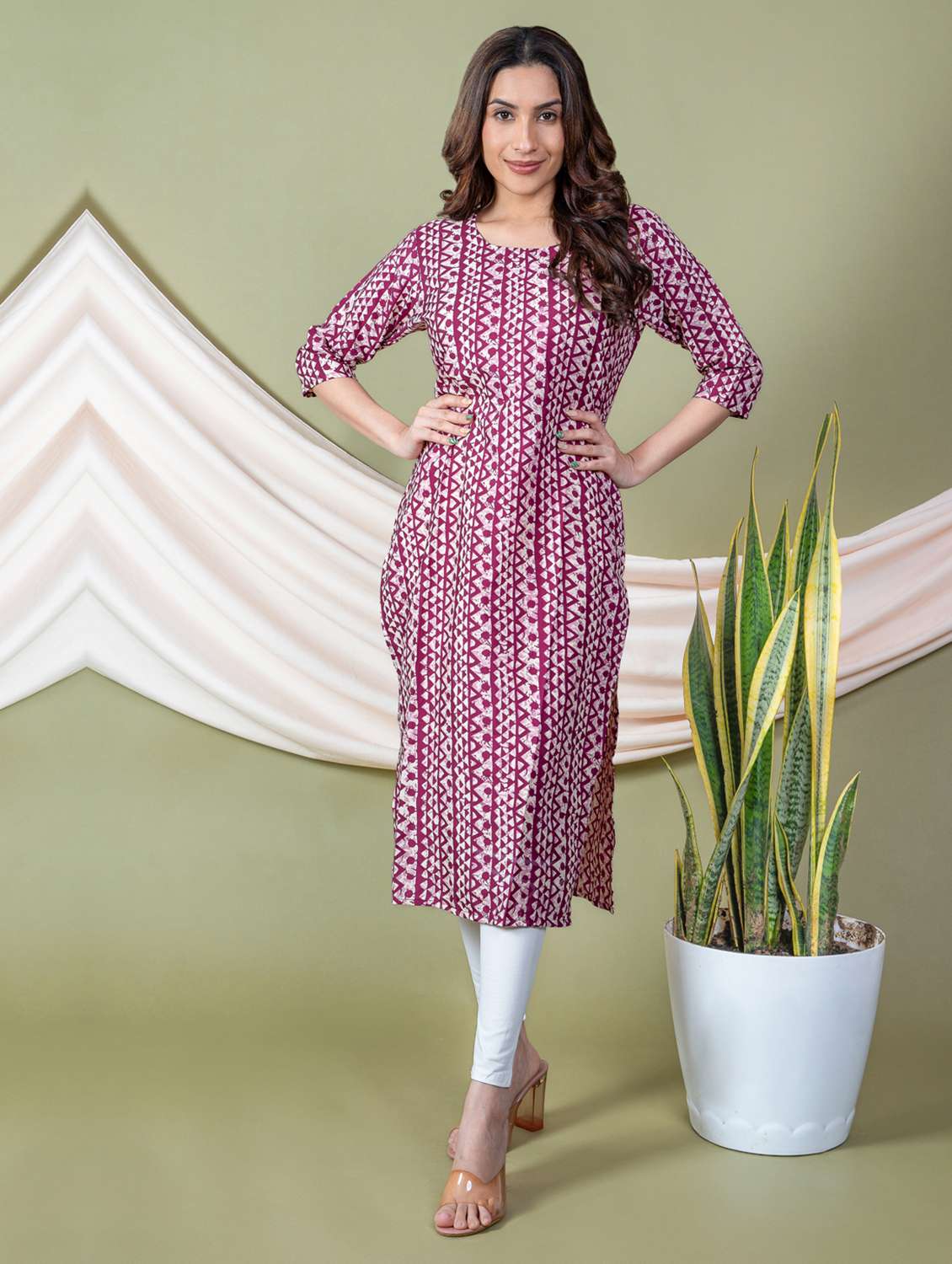 women printed round neck straight kurta - 22505352 -  Standard Image - 4