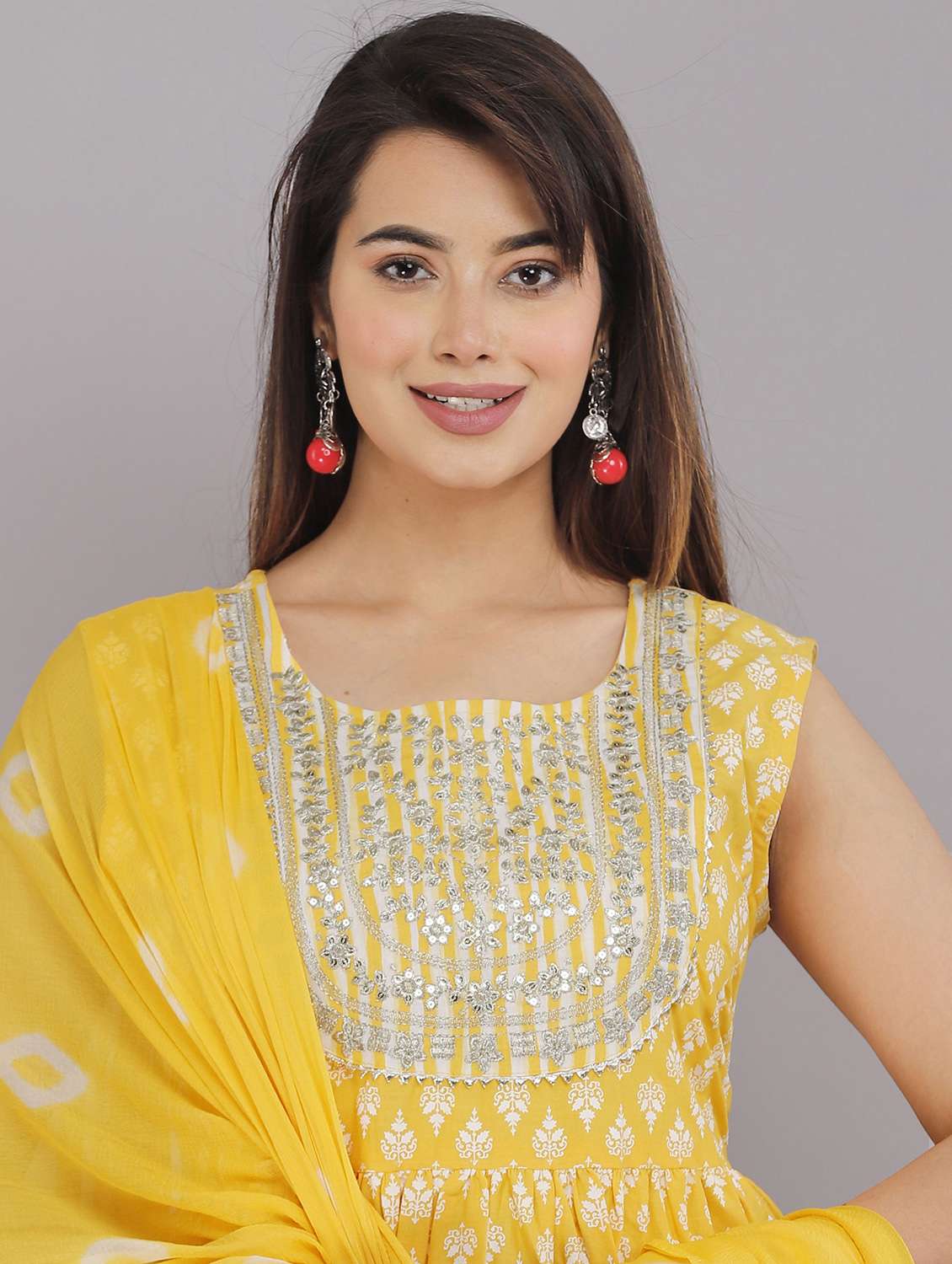 Women Printed Sleeveless Kurta Sharara With Dupatta Set - 22505840 -  Standard Image - 1