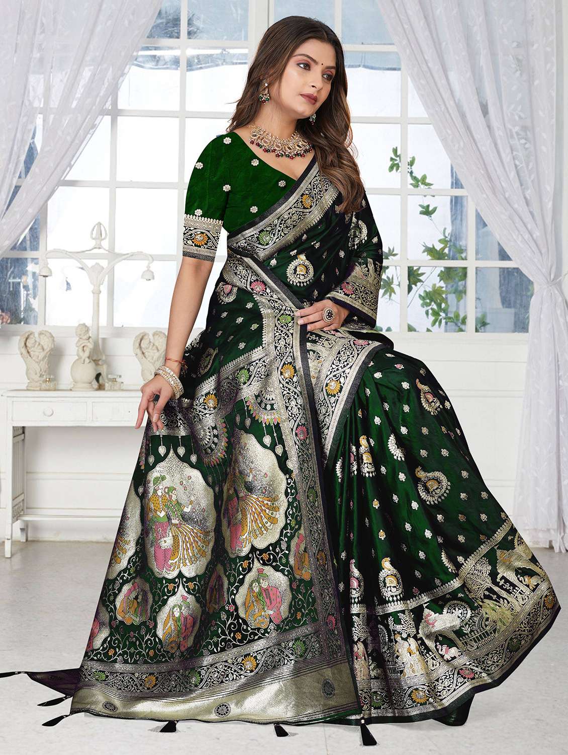 women self design banarasi saree with blouse - 22505958 -  Standard Image - 4