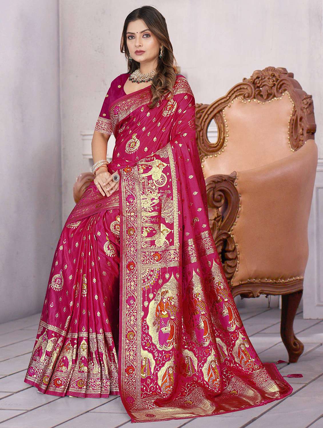 women self design banarasi saree with blouse - 22505959 -  Standard Image - 4