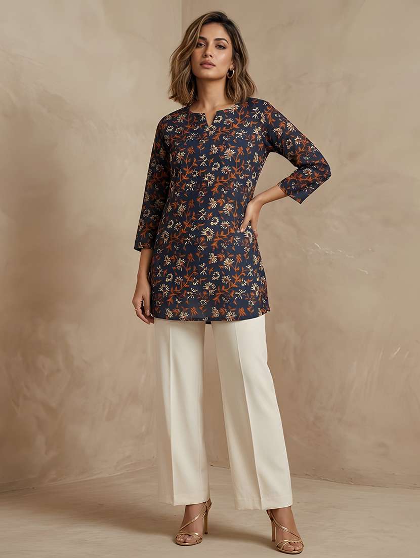 women printed notch neck straight kurti - 22506409 -  Standard Image - 4