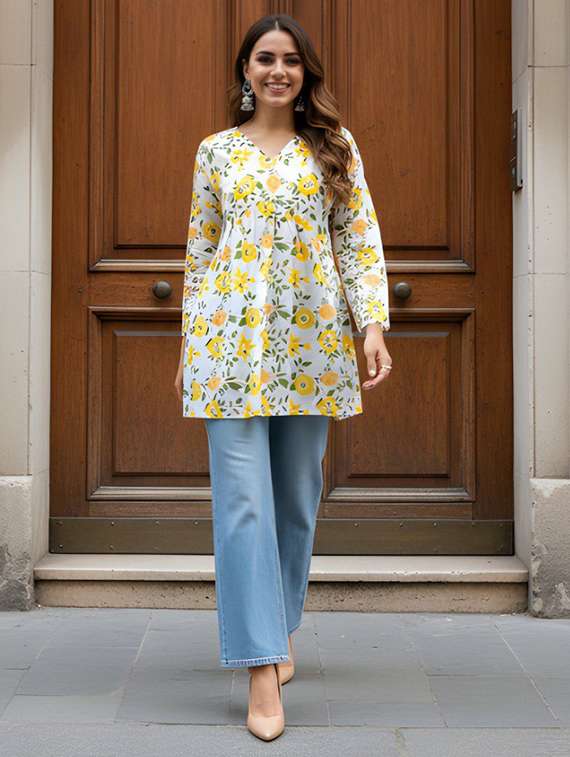 women printed v neck flared kurti - 22506424 -  Standard Image - 4