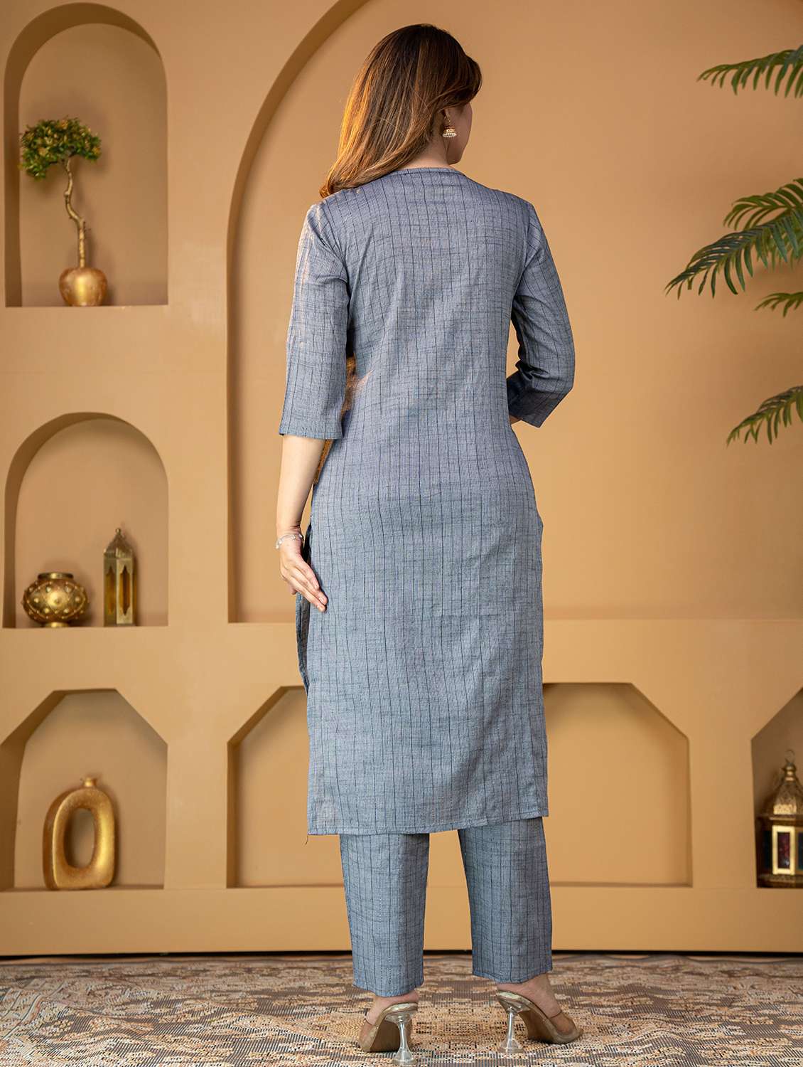 women embroidered three quarter sleeve kurta pant set - 22507461 -  Standard Image - 4