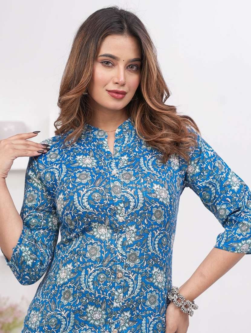 women printed three quarter sleeve kurta pant set - 22507473 -  Standard Image - 1