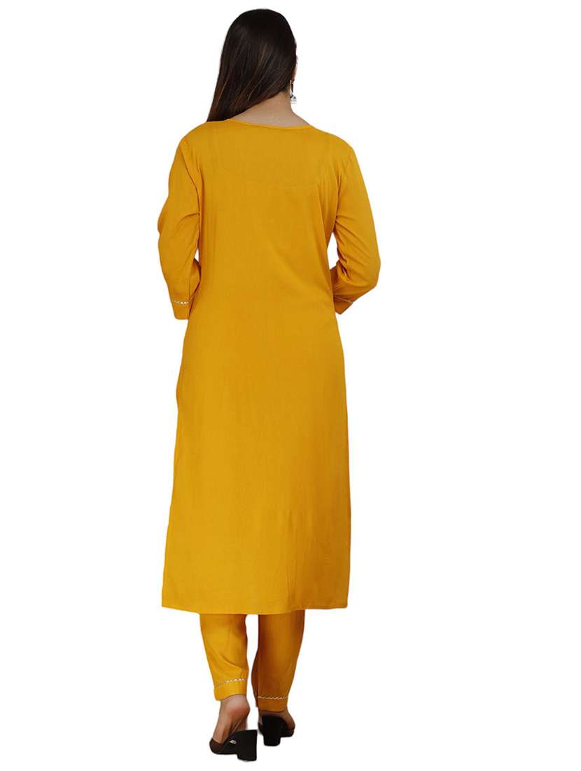 women embroidered three quarter sleeve kurta pant set - 22507511 -  Standard Image - 4