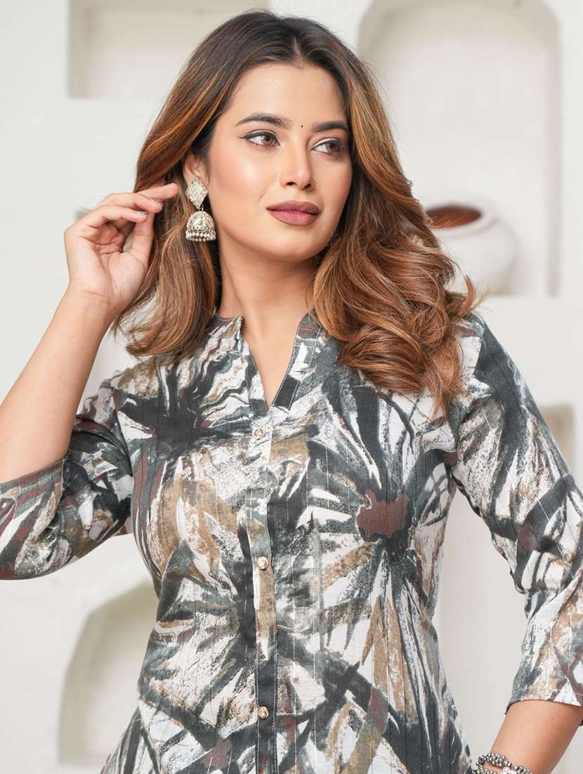 women printed three quarter sleeve kurta pant set - 22507536 -  Standard Image - 1