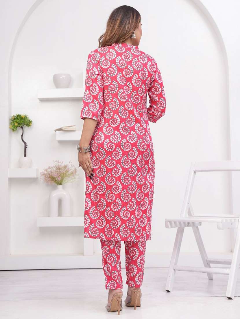 women printed three quarter sleeve kurta pant set - 22507538 -  Standard Image - 4