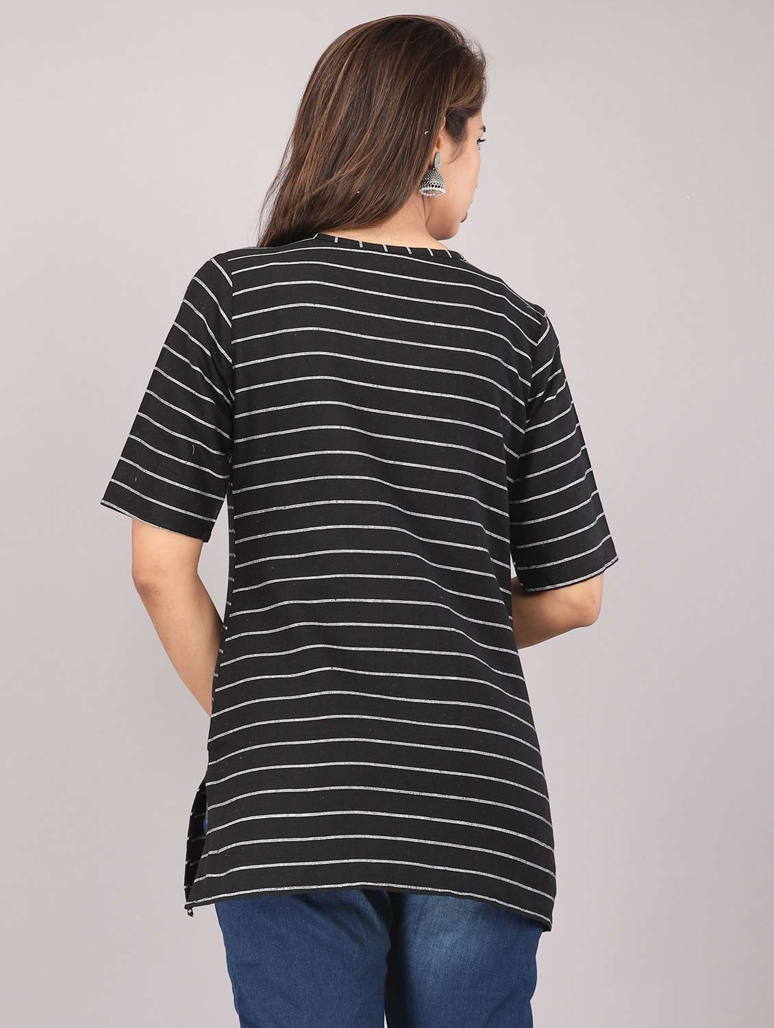 women printed round neck regular top - 22507563 -  Standard Image - 1