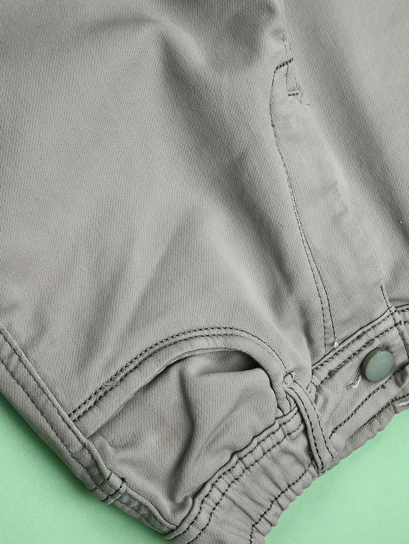 boys solid mid rise regular fit cargo pant - 22509059 -  Standard Image - 4