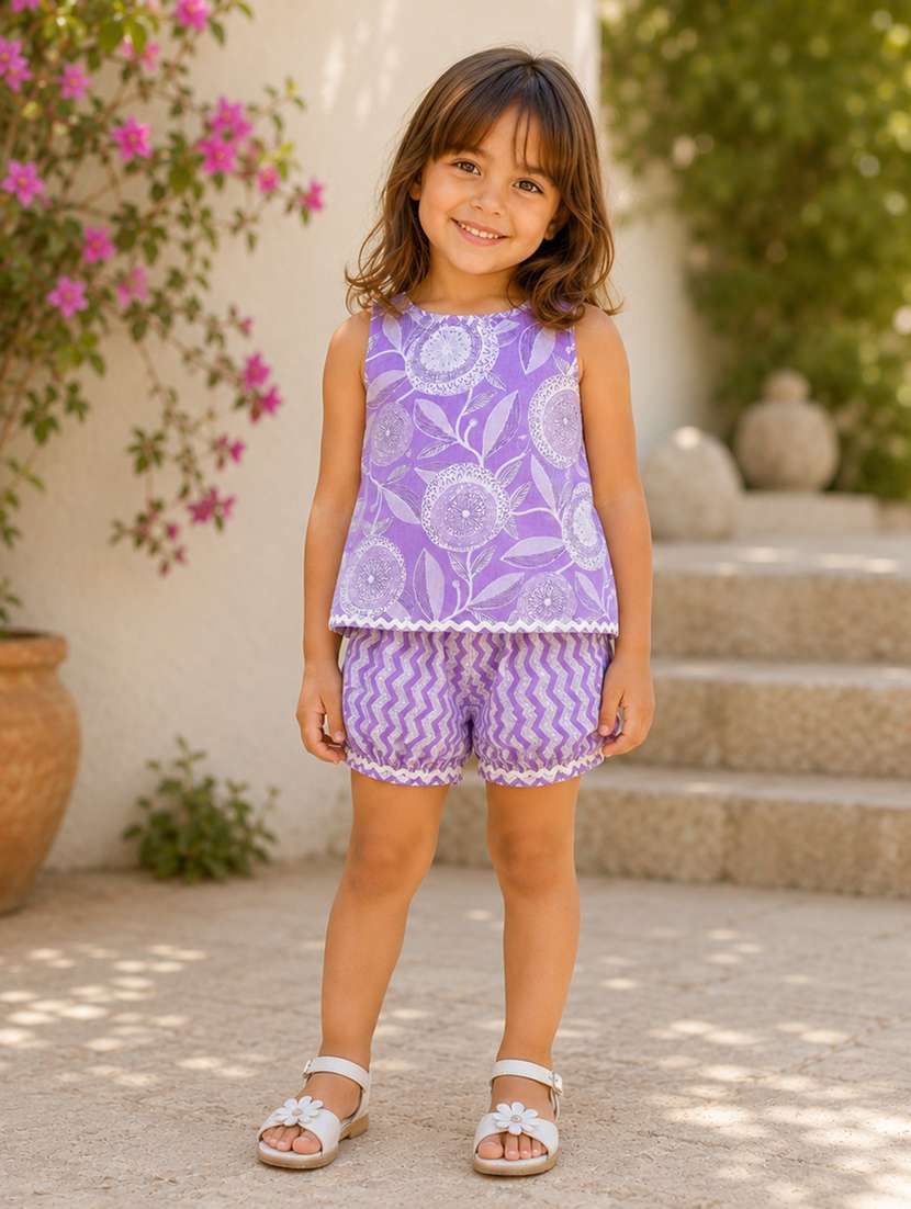 girls printed sleeveless top and shorts co-ord set