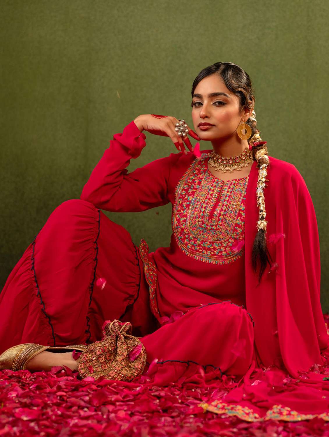 women embroidered notch neck kurta and sharara set with dupatta
