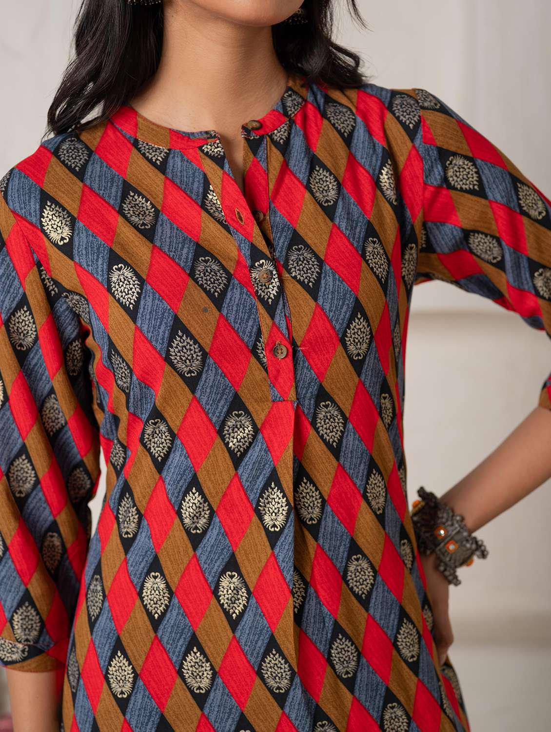 women printed mandarin neck straight kurta - 22511206 -  Standard Image - 1