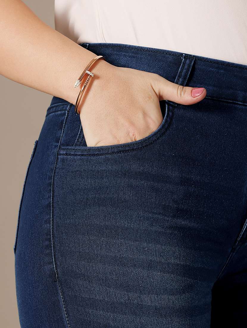 women washed high rise bootcut jeans - 22511316 -  Standard Image - 1