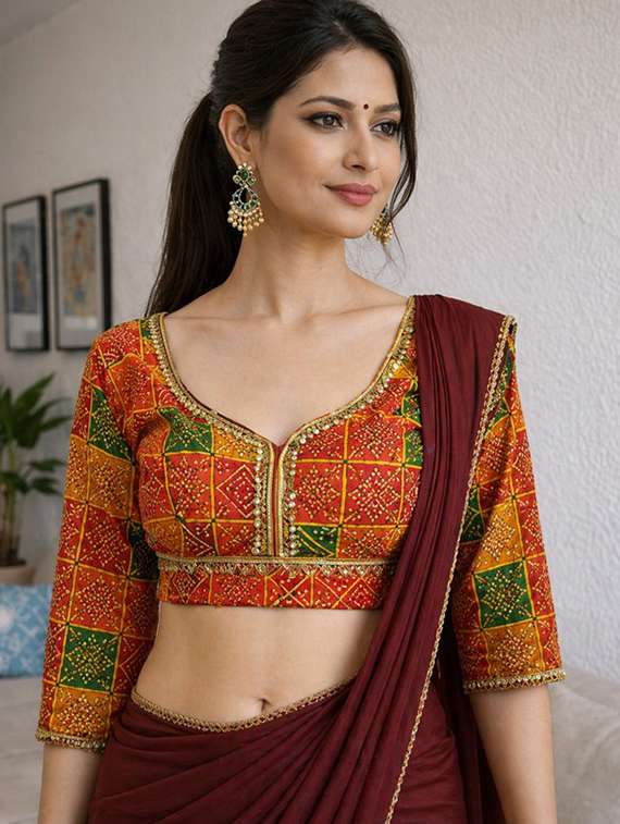 women solid with embellished bordered saree with blouse - 22511441 -  Standard Image - 1