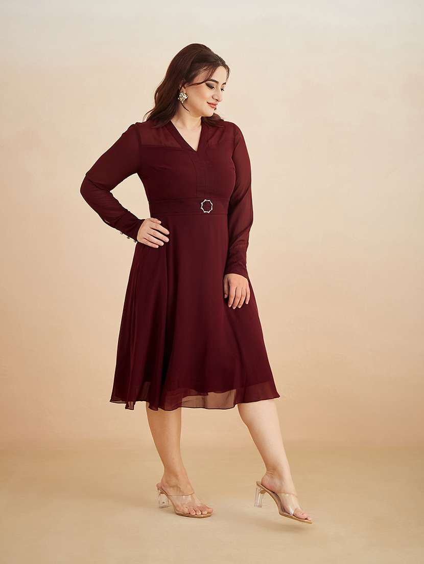Women Solid V Neck Fit And Flare Midi Dress - 22511453 -  Standard Image - 4