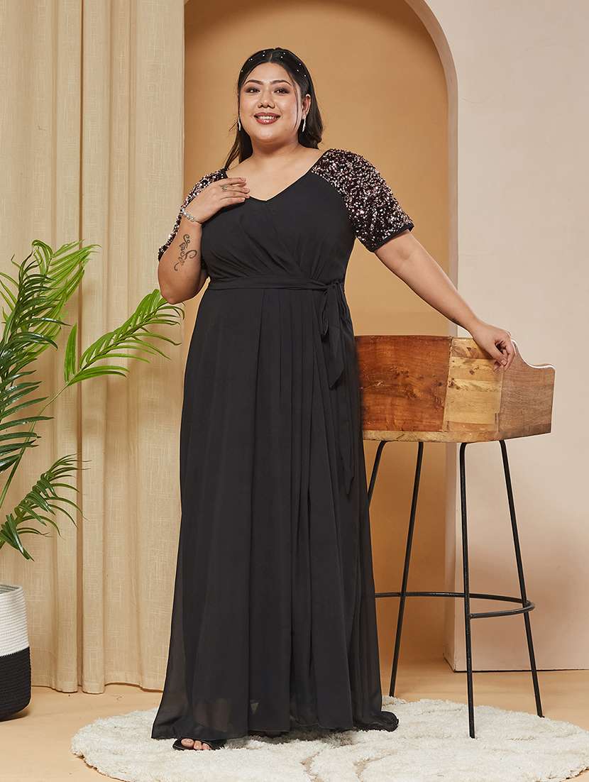 women sequined short sleeves gown