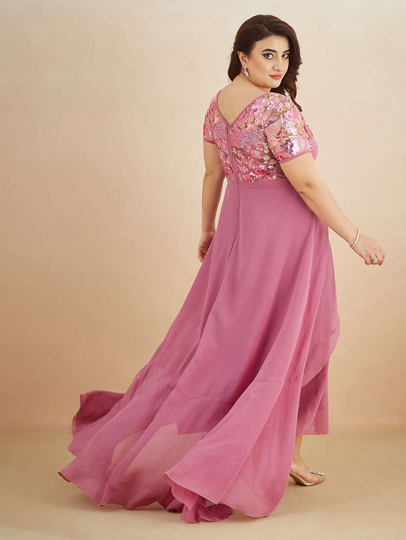 women embroidered short sleeves layered dress - 22511578 -  Standard Image - 4