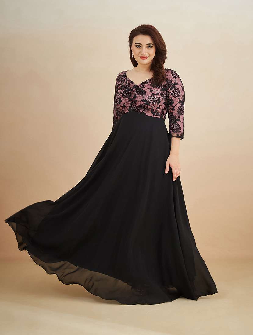 women self design sweetheart neck fit and flare dress