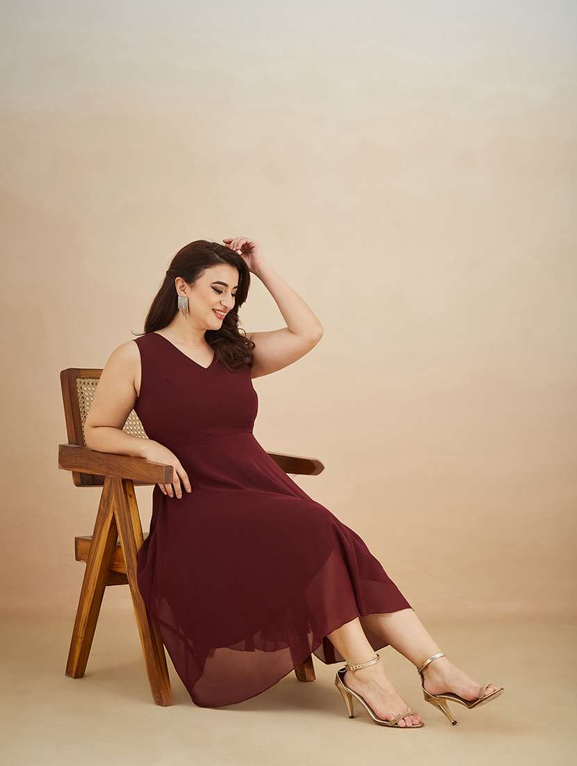 wine red sleeveless v-neck fit and flare midi dress - 22511616 -  Standard Image - 4