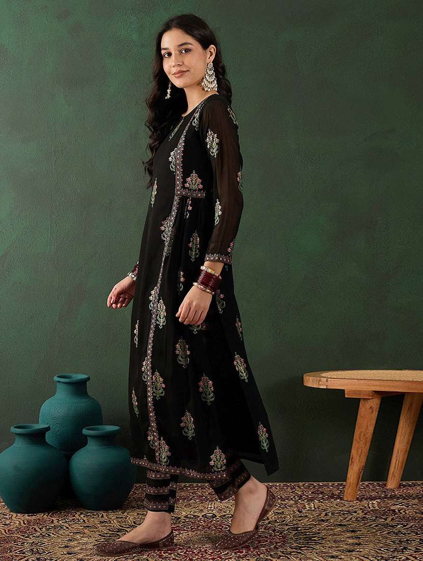 women embroidered long sleeve kurta pant set - 22511763 -  Standard Image - 4