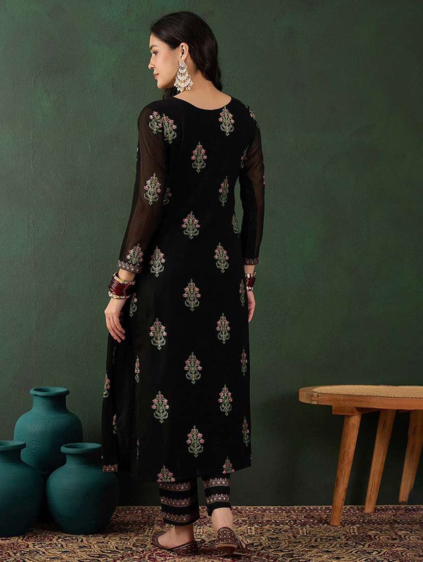 women embroidered long sleeve kurta pant set - 22511764 -  Standard Image - 4