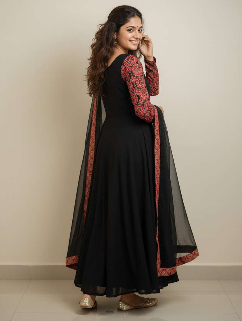 women placement print long sleeve kurta dupatta set - 22511768 -  Standard Image - 4