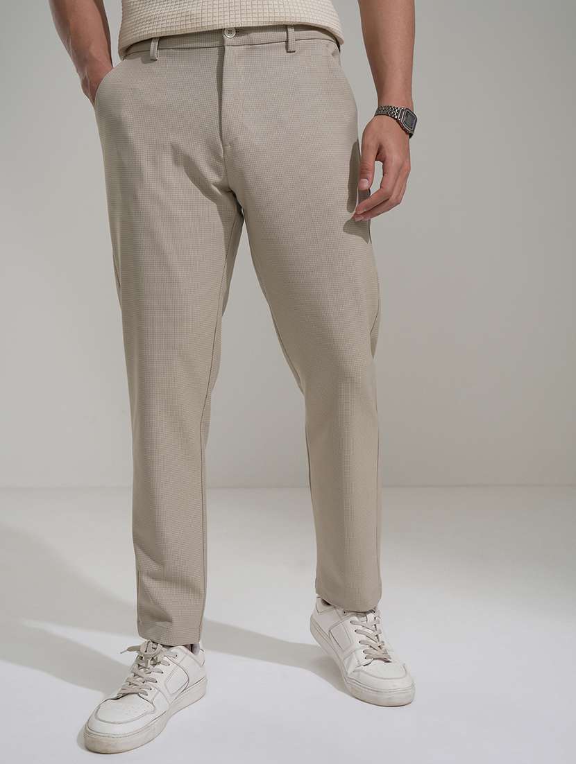 men textured mid rise flat front casual trouser