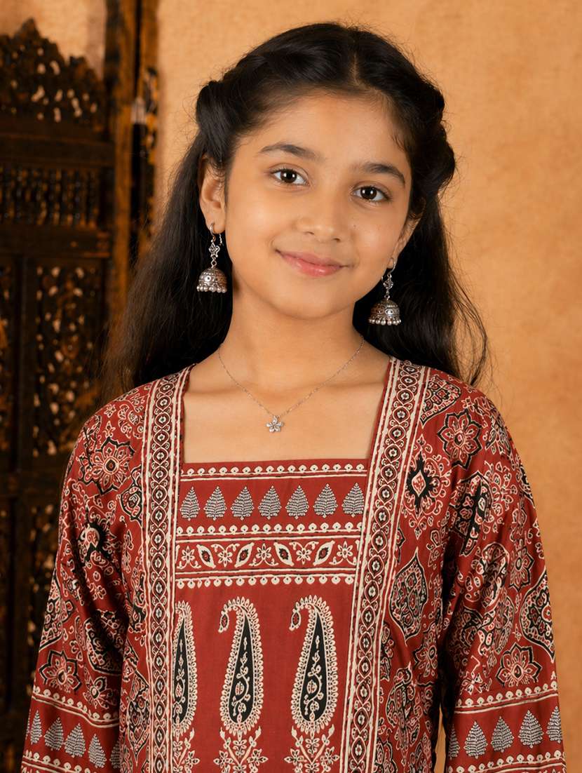 girls printed long sleeves flared kurta - 22511946 -  Standard Image - 1