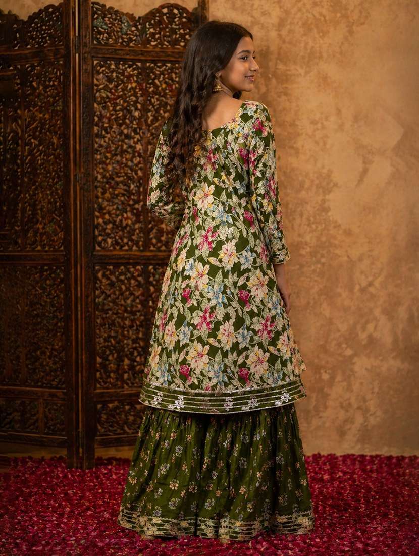 girls printed three quarter sleeves kurta and sharara suit set - 22511981 -  Standard Image - 4