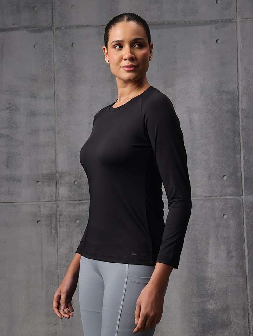 women solid round neck active wear t-shirt - 22512186 -  Standard Image - 4