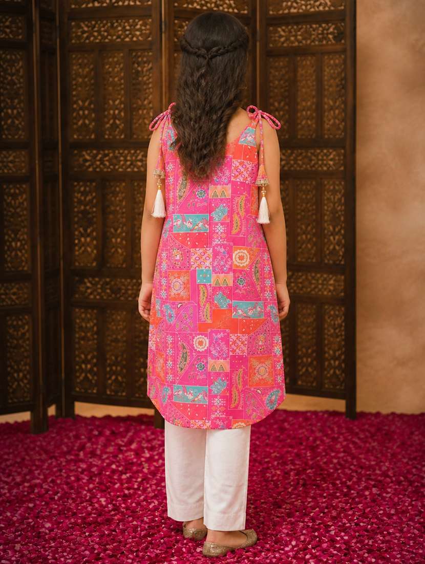 girls printed sleeveless kurta and pant set - 22512830 -  Standard Image - 4
