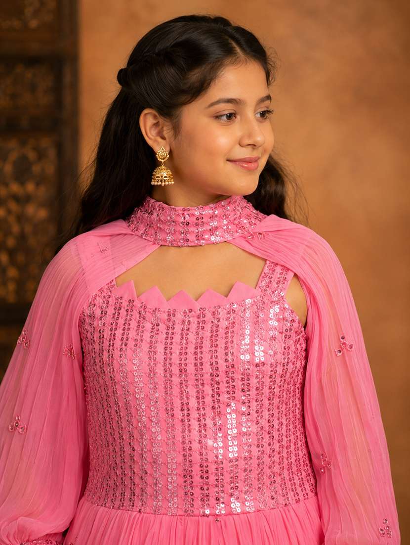 girls embroidered sleeveless kurt aand salwar set with detachable sleeve - 22512831 -  Standard Image - 1