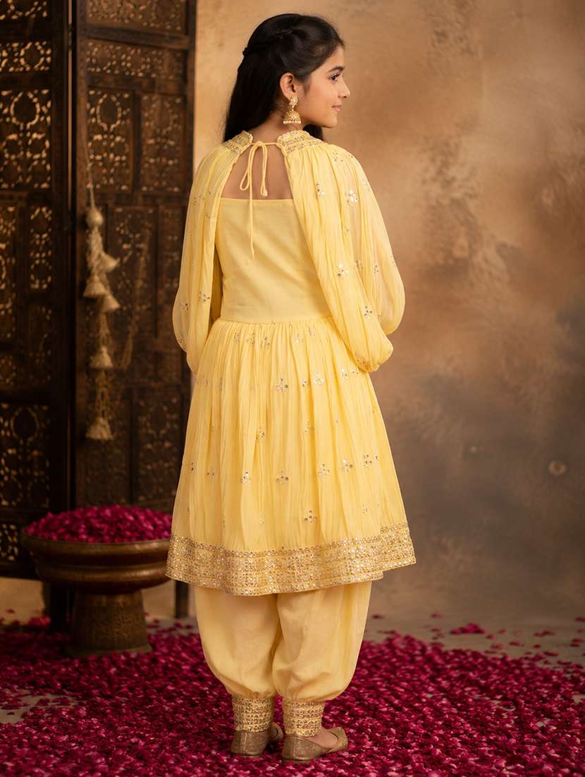 girls embroidered sleeveless kurt aand salwar set with detachable sleeve - 22512832 -  Standard Image - 4