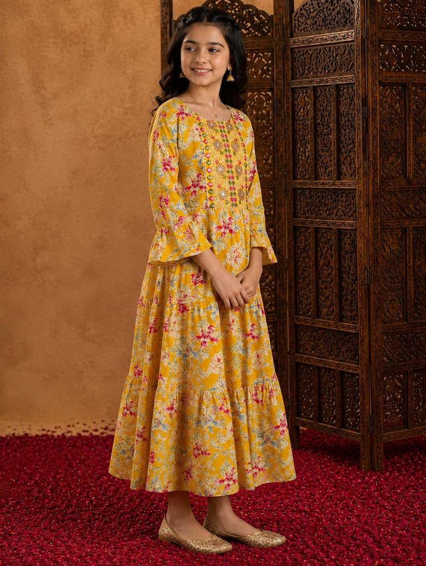 girls printed round neck tiered kurta - 22512871 -  Standard Image - 4