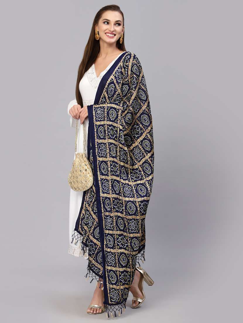 women printed dupatta with fringes